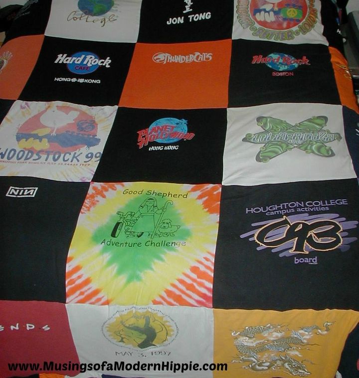 diy upcycled t shirt blanket, bedroom ideas, crafts, diy, home decor, how to, reupholster