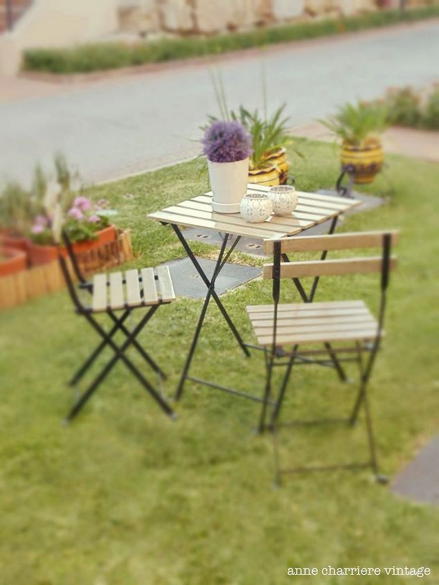 Outdoor Wood Bistro Set Makeover Hometalk Outdoor Wood Bistro Set Makeover Chalk Paint Furniture Painted