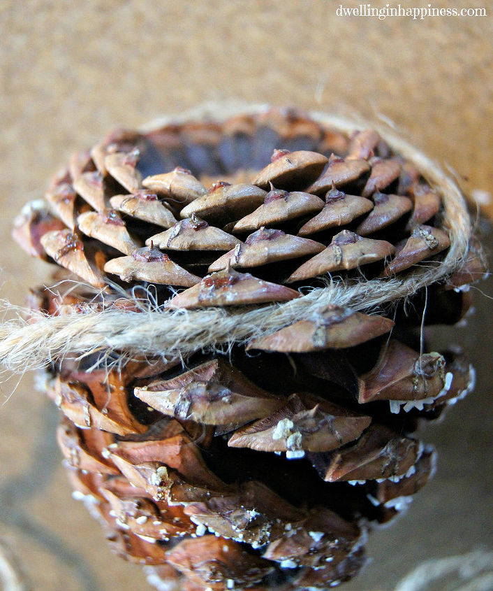 rustic pinecone and wood christmas garlands, chalkboard paint, christmas decorations, crafts, repurposing upcycling, seasonal holiday decor, woodworking projects