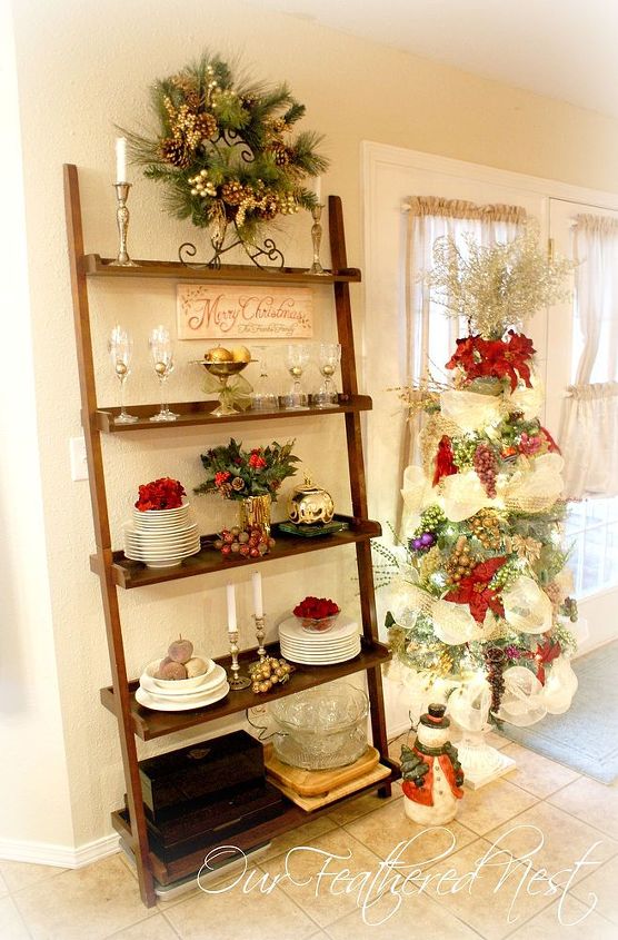 christmas kitchen gold decor, christmas decorations, seasonal holiday decor