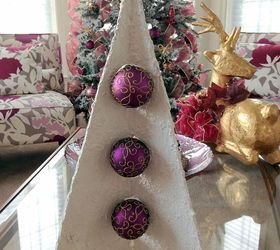 3d corrugated cardboard christmas tree, christmas decorations, crafts, repurposing upcycling, seasonal holiday decor