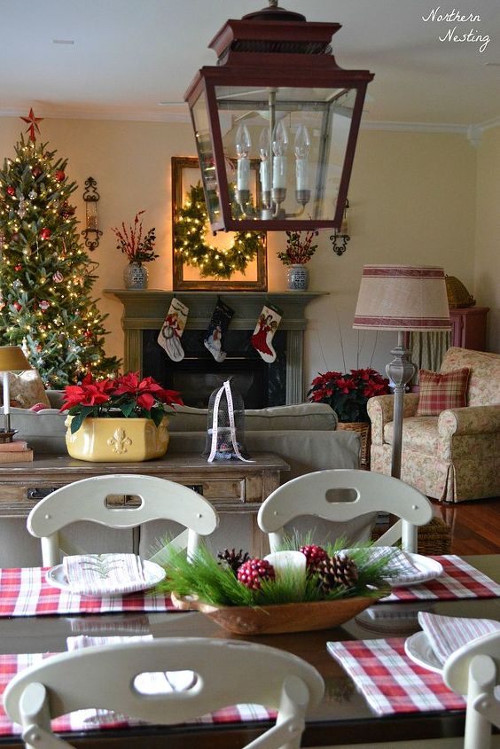 christmas kitchen family room decor, christmas decorations, fireplaces mantels, seasonal holiday decor, wreaths