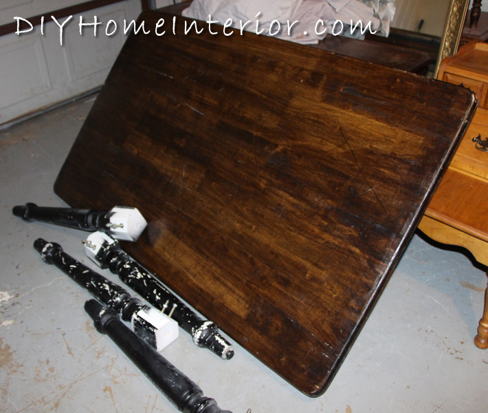 refinacion de una mesa de comedor con pintura y tinte para madera