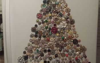 Christmas Tree From Recycled Vintage Earring Magnets