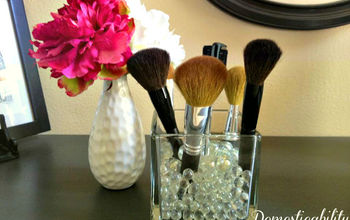 Organized Makeup Brushes