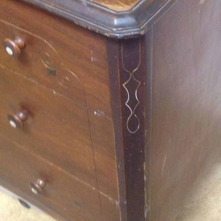 q information about antique vanity, painted furniture, repurposing upcycling, Front corner detail running to leg