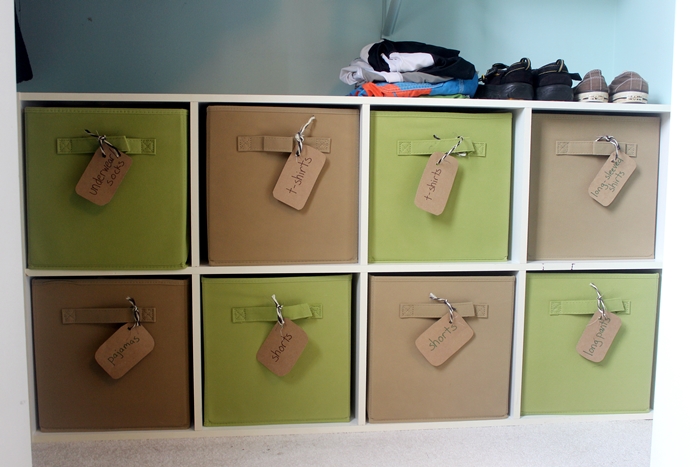 organizing kids clothes in closet, bedroom ideas, closet, organizing