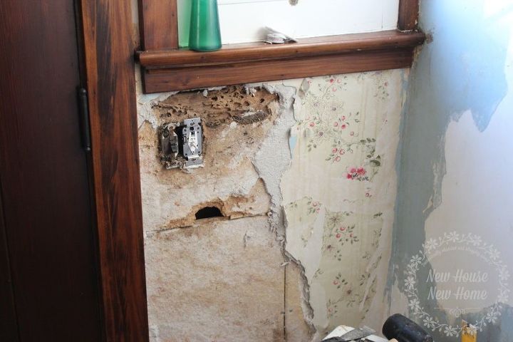 repairing damaged plaster walls, foyer, home maintenance repairs, wall decor
