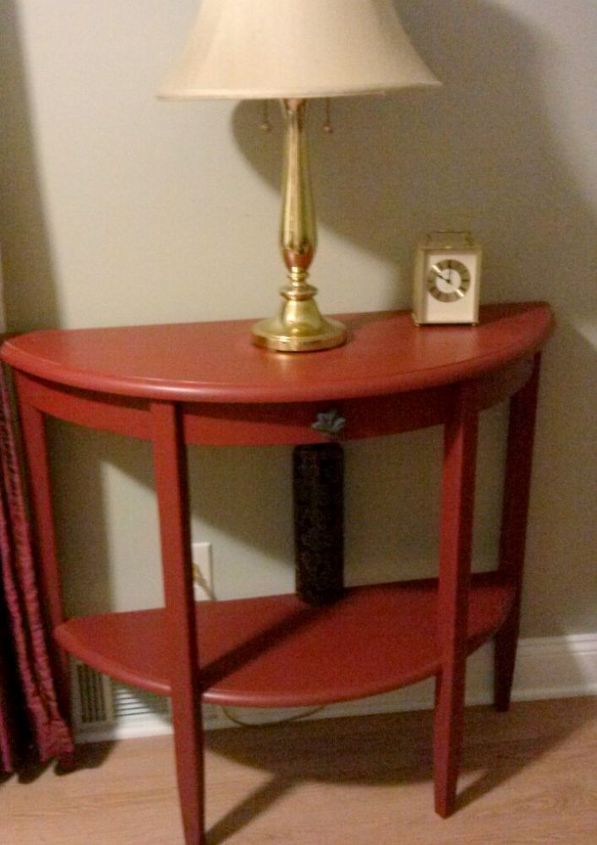 repainted great side table, painted furniture
