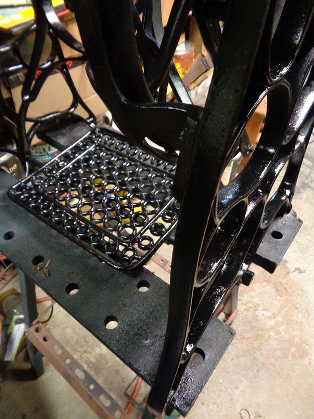 reparao de armrio de mquina de costura a pedal