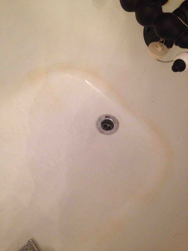 Yellow Stains From A Claw Foot Bath Tub, How To Clean Rust And Hard Water Stains From Bathtub