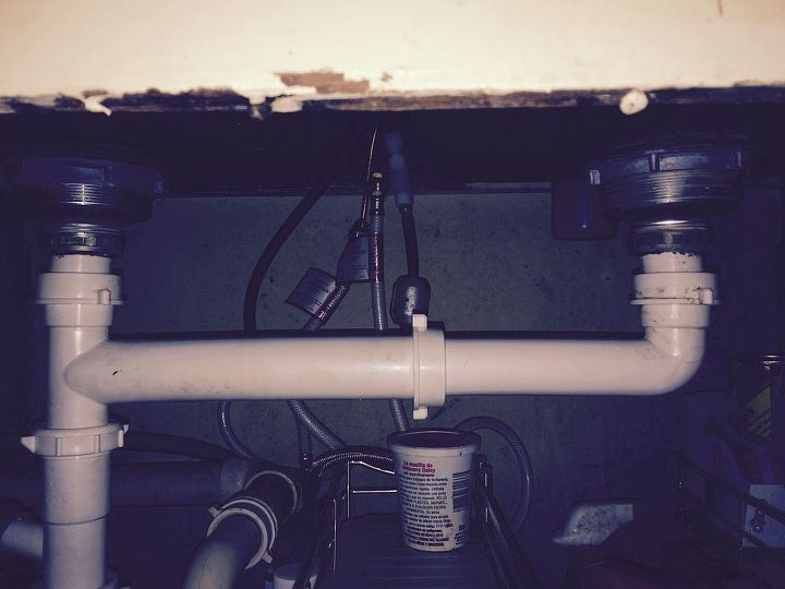 leaking pipe beneath sink, I don t see any water leaks or wet attachments at the left vertical pipe