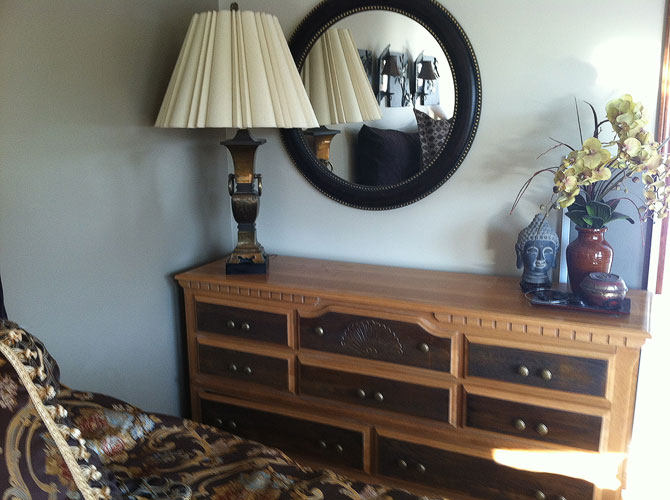 repainted dresser in two tones, bedroom ideas, painted furniture, repurposing upcycling