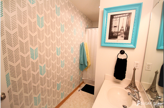 a drifting arrows stenciled bathroom makeover, bathroom ideas, painting, wall decor