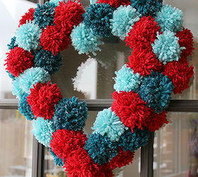pom pom heart wreath, crafts, seasonal holiday decor, valentines day ideas, wreaths
