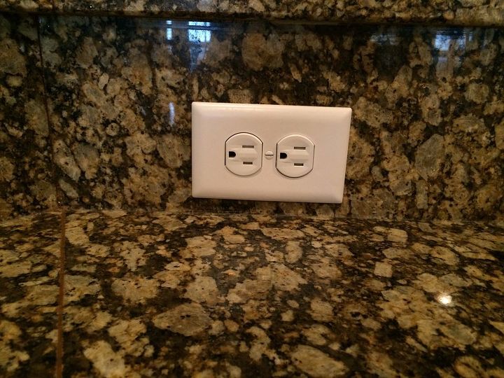 q how to paint electrical outlet plates to match granite, how to, painting, Electrical outlet plate