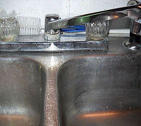 faucets cleaning