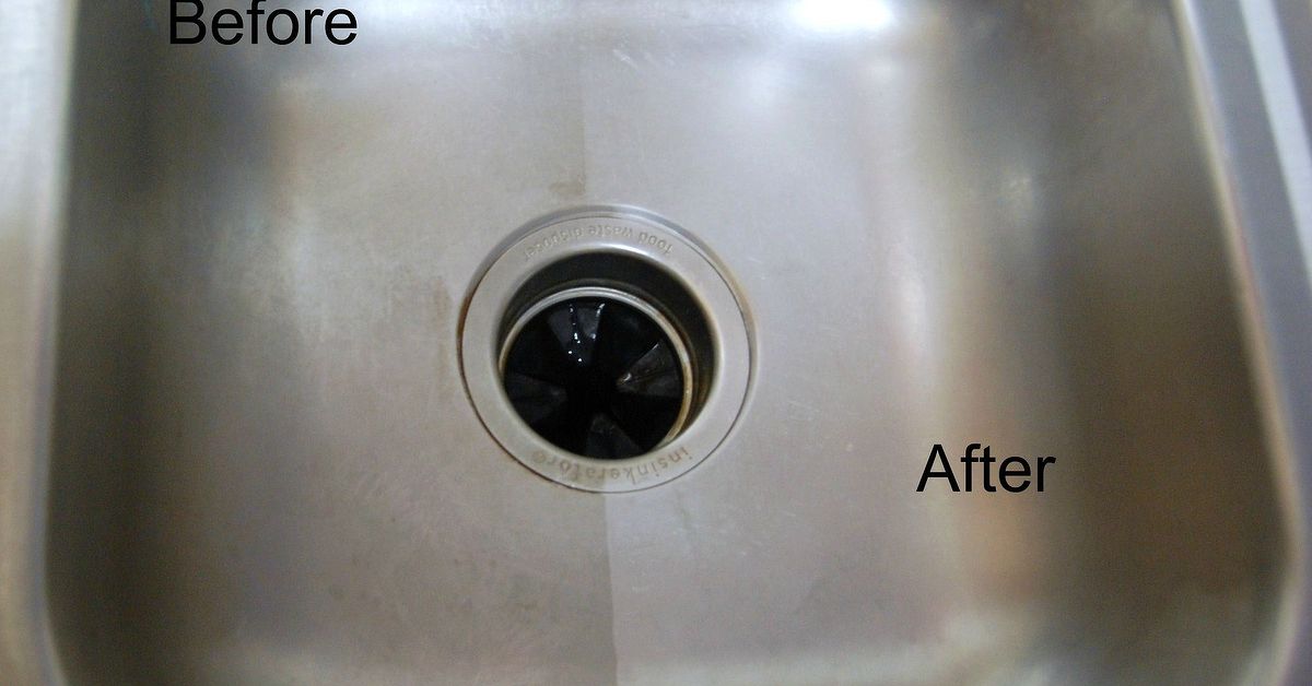 Cleaning a Stainless Steel Sink with Baking Soda and