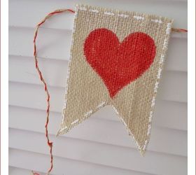 How To Make A No-Fray Valentine's (or any) Day Burlap Banner