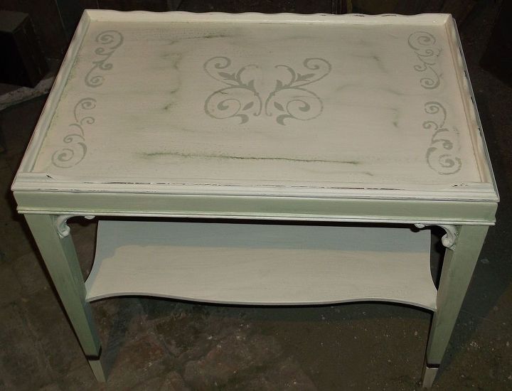 my littlerepainted and stenciled green side table, painted furniture
