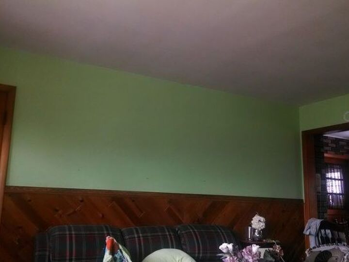 q wall paint color that goes with beautiful oak panels, living room ideas, paint colors, painting, wall decor