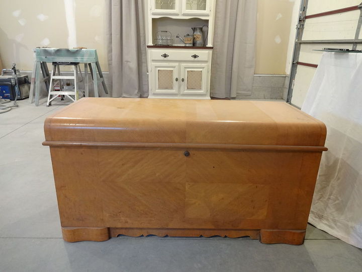 vintage waterfall chest in linen, painted furniture, shabby chic