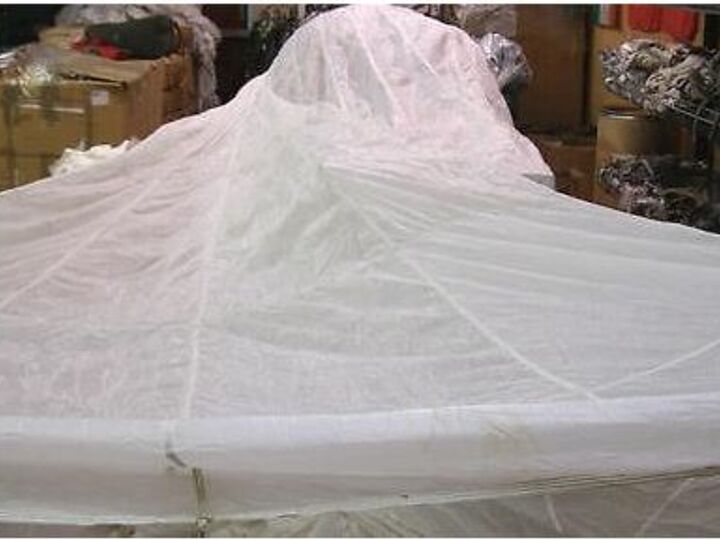 q repurposing military surplus parachutes, crafts, repurposing upcycling