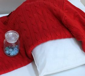valentine sweater pillow, crafts, repurposing upcycling, seasonal holiday decor, reupholster, valentines day ideas