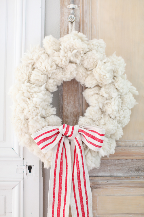 diy pom pom wreath, crafts, how to, wreaths