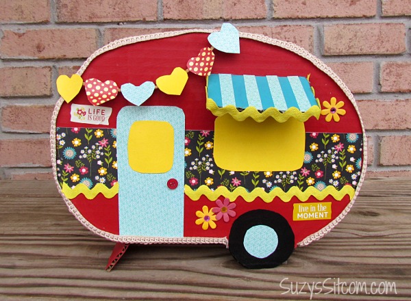 happy camper valentine card box, crafts, how to, seasonal holiday decor, valentines day ideas