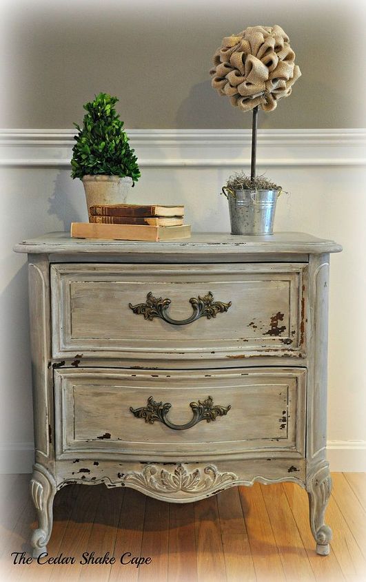 french nightstands makeover, painted furniture