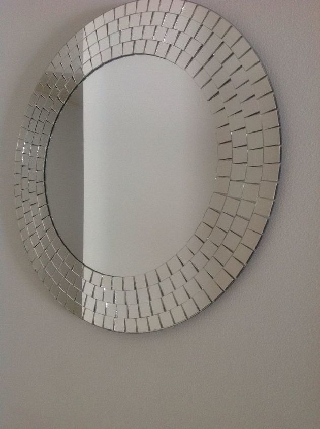 qu debo hacer con este espejo anticuado, Este espejo es un poco menos de 20 pulgadas Tiene huecos entre las piezas de espejo m s peque as que hacen que sea dif cil de limpiar y recoger el polvo