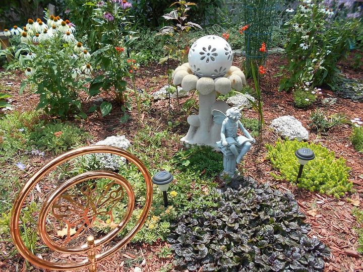 How to Make a Backyard into a Secret Garden