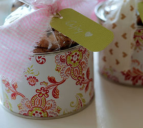 nut cans to cookie tins, crafts, repurposing upcycling, seasonal holiday decor, valentines day ideas