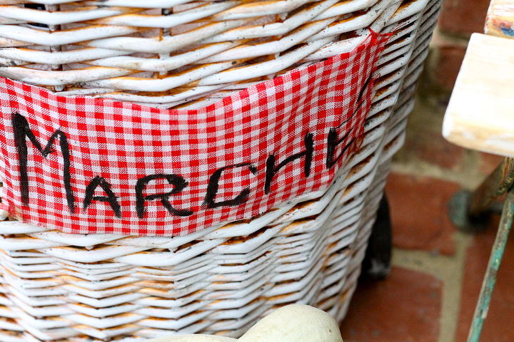 how to age a basket, chalk paint, crafts, how to