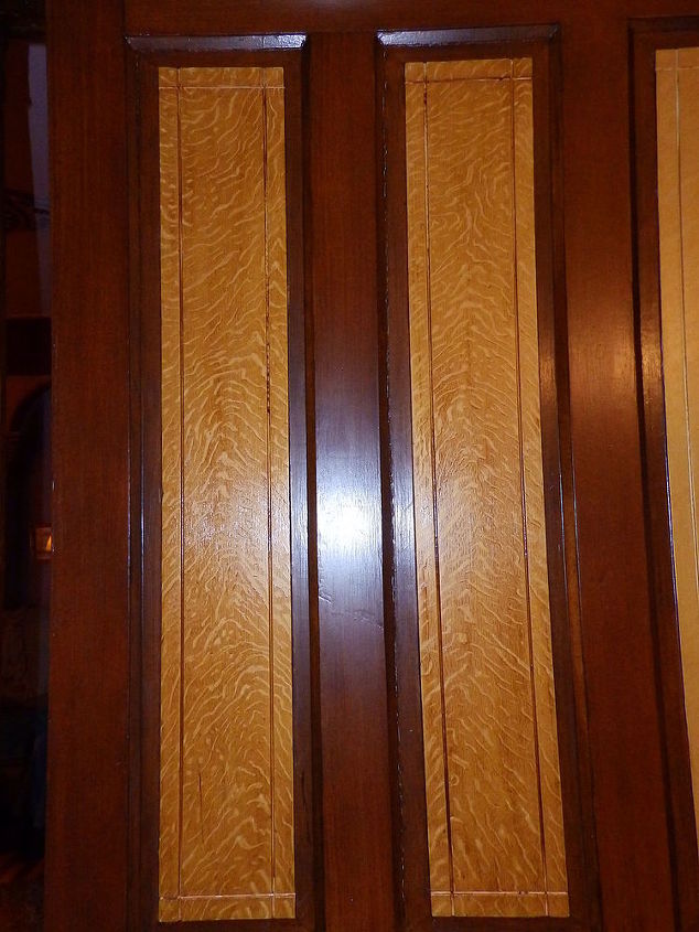 victorian dinning room painting faux wood grain doors trim, Pocke door panels show wet grain figuring
