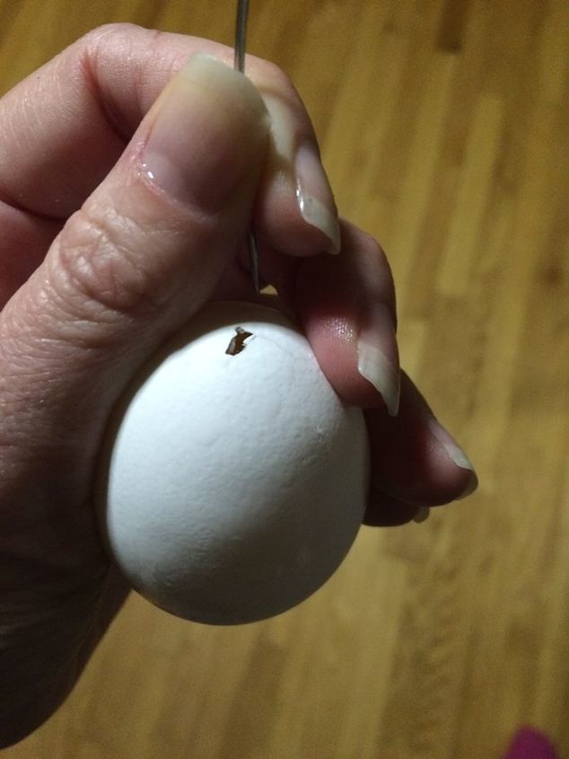 como transformar cascas de ovos reais em ovos decorativos de pgina de livro