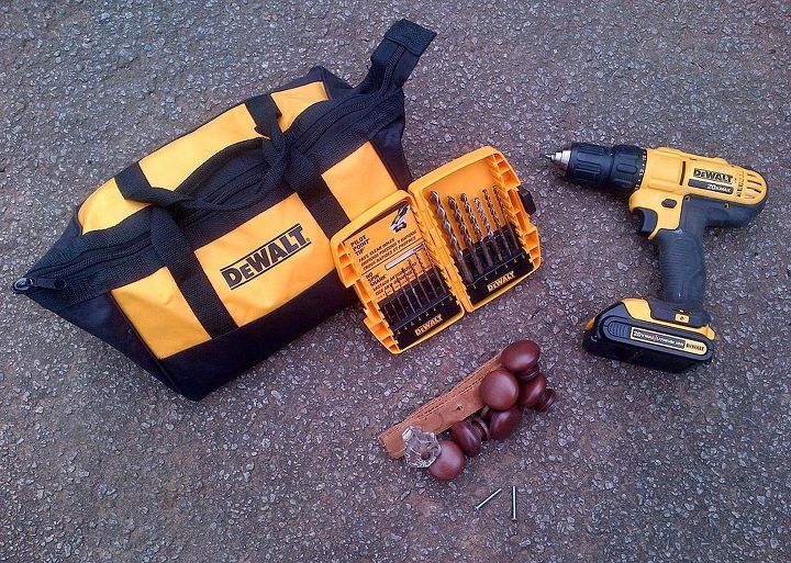 spread the xoxo s on valentines day and year around, crafts, how to, seasonal holiday decor, valentines day ideas