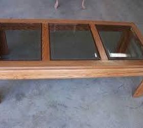 Coffee table with glass outlet insert