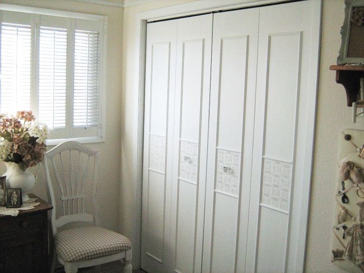 bi fold closet door makeover, closet, doors, how to, painting