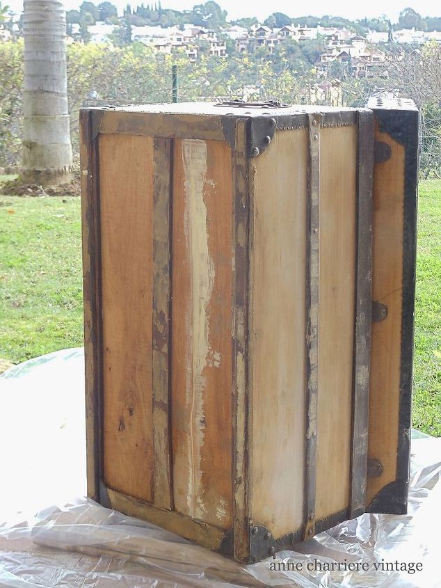 restore an old trunk, painted furniture, repurposing upcycling