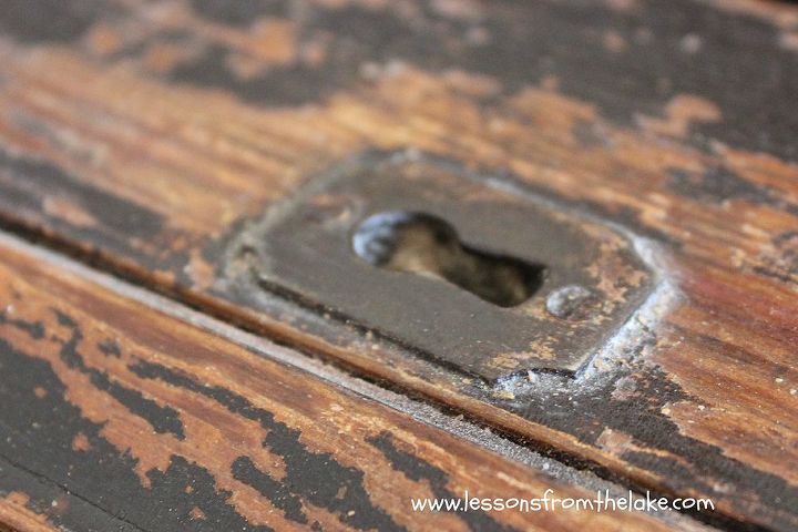 mesa industrial de uma porta vintage