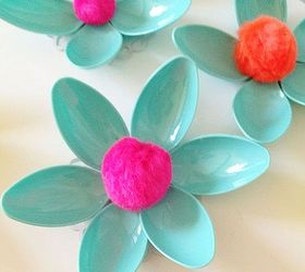 spring flowers made using plastic spoons, crafts, how to, repurposing upcycling