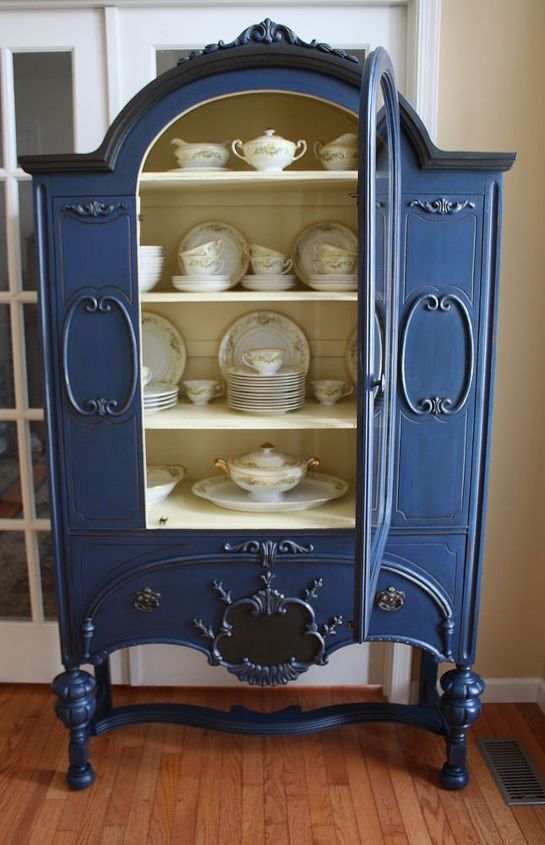 painted vintage china cabinet, chalk paint, painted furniture