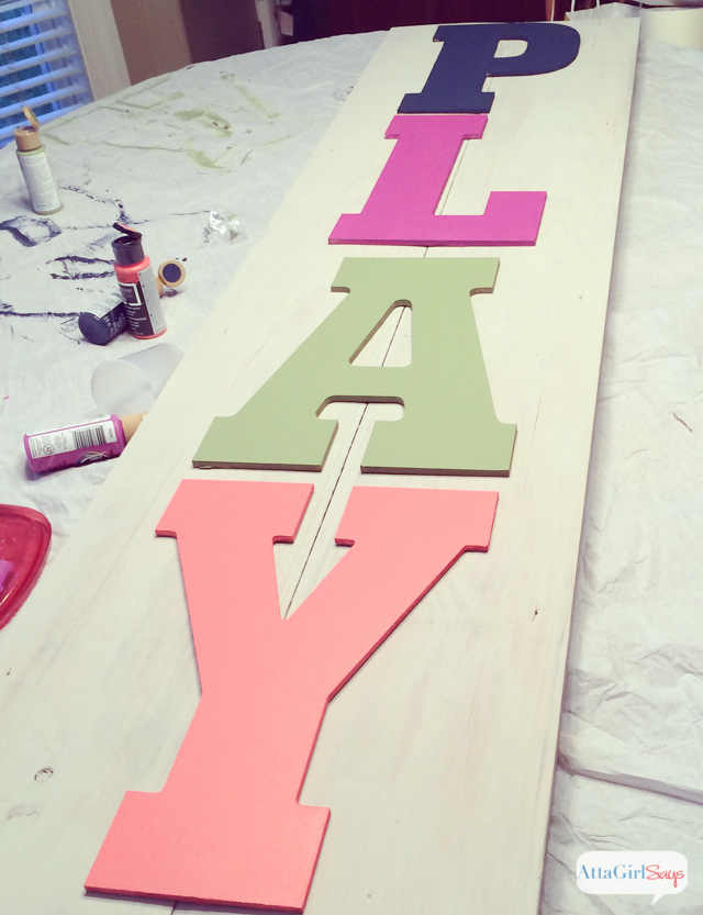 diy painted playroom reclaimed wood sign kidsideas, bedroom ideas, crafts, entertainment rec rooms, how to, wall decor