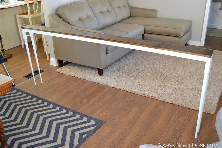 haz esta mesa de sofa por 25 dolares