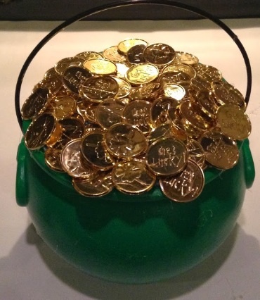 luck o the irish pots of gold