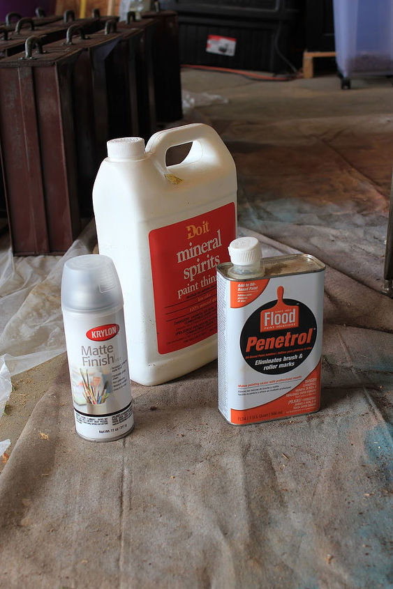 cleaning up rusty furniture, cleaning tips, painted furniture, rustic furniture
