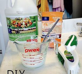 diy natural bathtub cleaner, bathroom ideas, cleaning tips, go green
