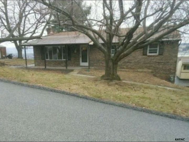q curb appeal, curb appeal, doors, gardening, landscape, Our house from the road